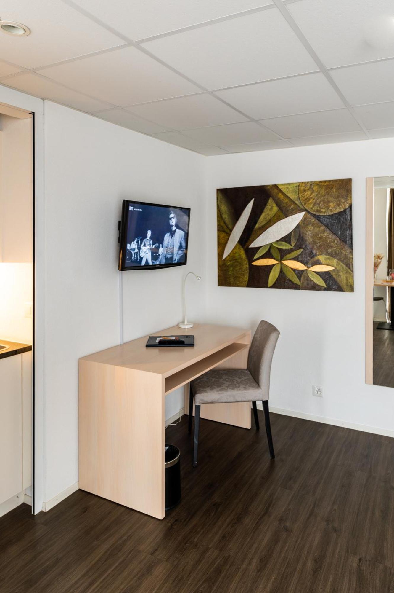 Los Lorentes Apartments Bern Airport Belp Exterior foto